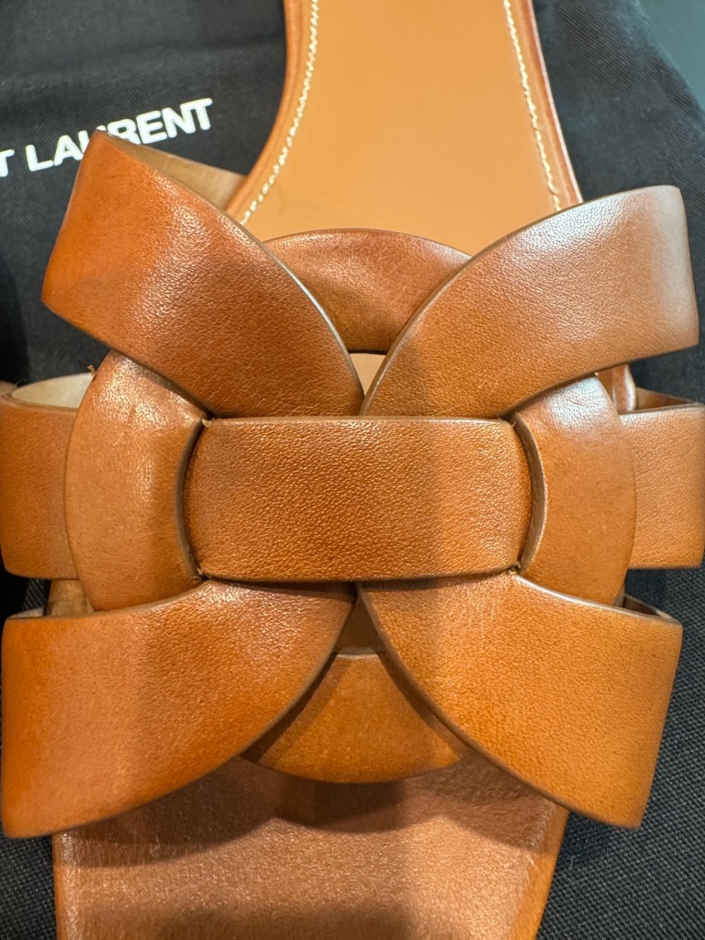 Saint Laurent Tribute slides in smooth leather size 39.5 Amber Firm price. - Picture 6 of 16